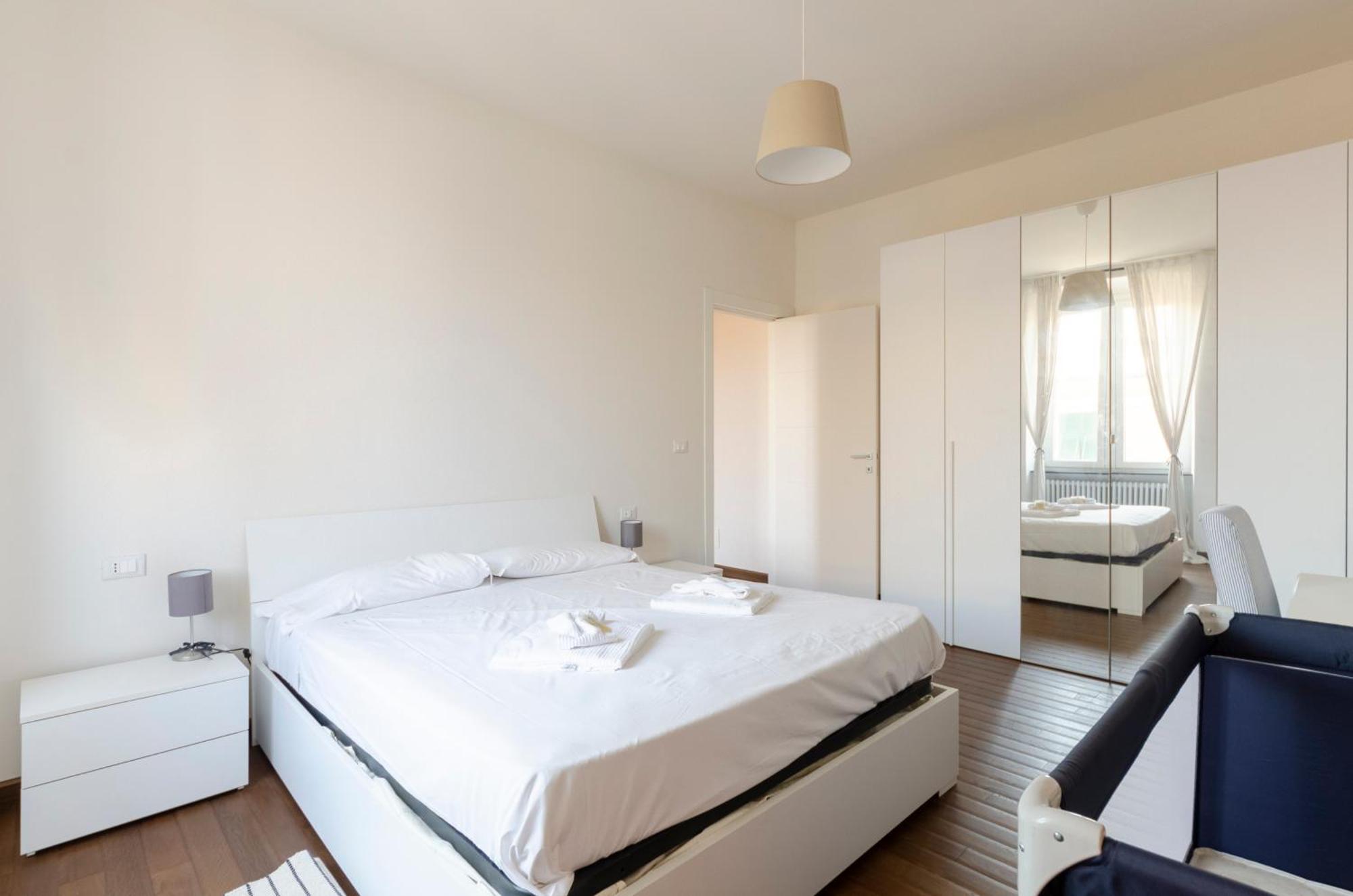 Joivy Spacious Family Apt For 4, In Carignano, Genoa Luaran gambar